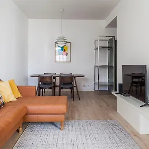 Classy 2bdr In Downtown By Lovelystay Apartment