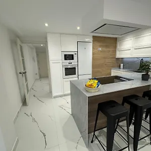https://apt-piso-de-lujo-centro-de.es-andalucia.com